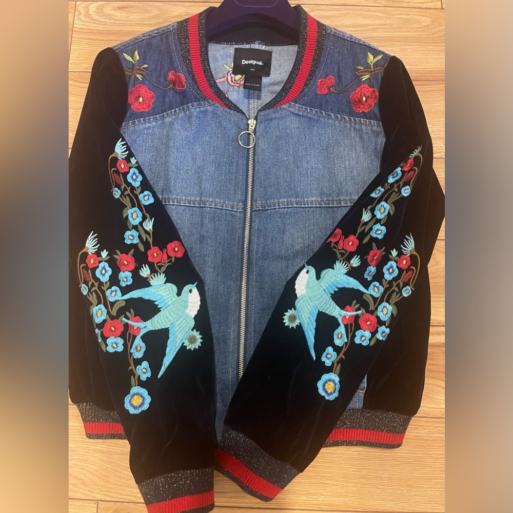 NEW📍Desigual Tottori  Embroidered Bomber Jacket velvet & Denim 40 medium - Picture 10 of 16